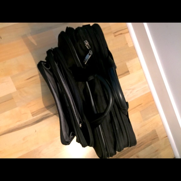 Brand new laptop/brief case - Picture 3 of 4